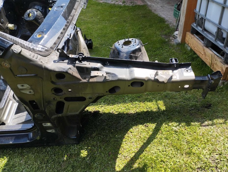 Ćwiartka prawy przód jeep grand cherokee WK2