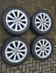 Komplet Felg aluminiowych do Audi z oponami letnimi 245/45/17