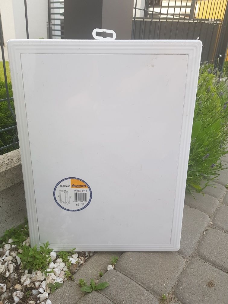 Nowe drzwiczki rewizyjne 300×400