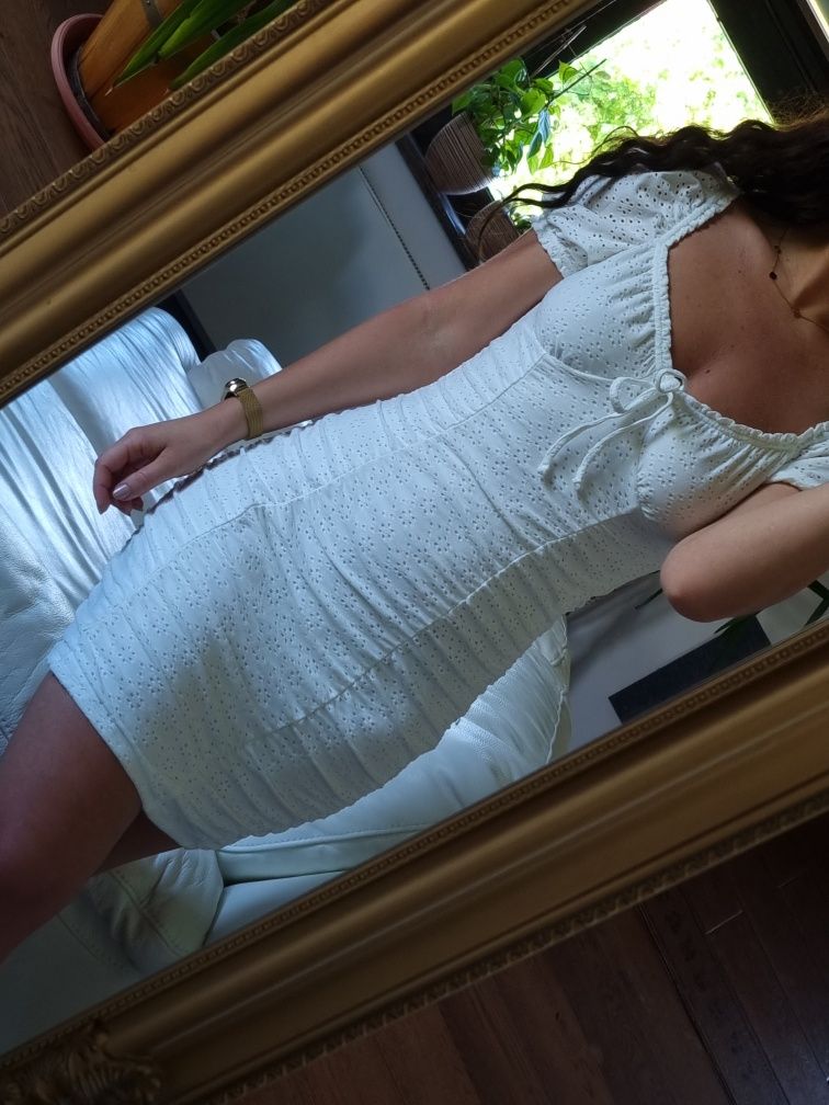 Biała letnia sukienka ażurkowa na krótki rękaw H&M r. S