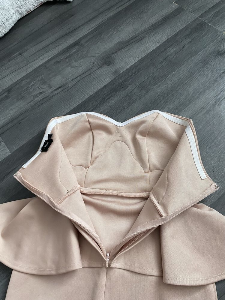 Asos S/36 elegancka sukienka za kolano