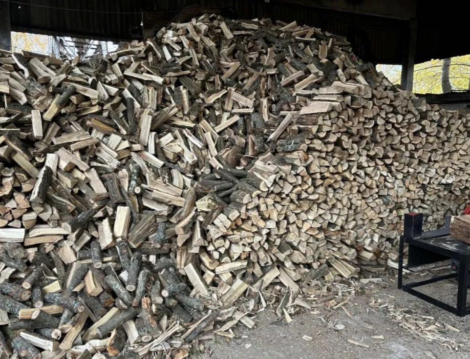 Дрова твердих порід: дуб, береза, вільха,  чесна доставка 5-18 м3