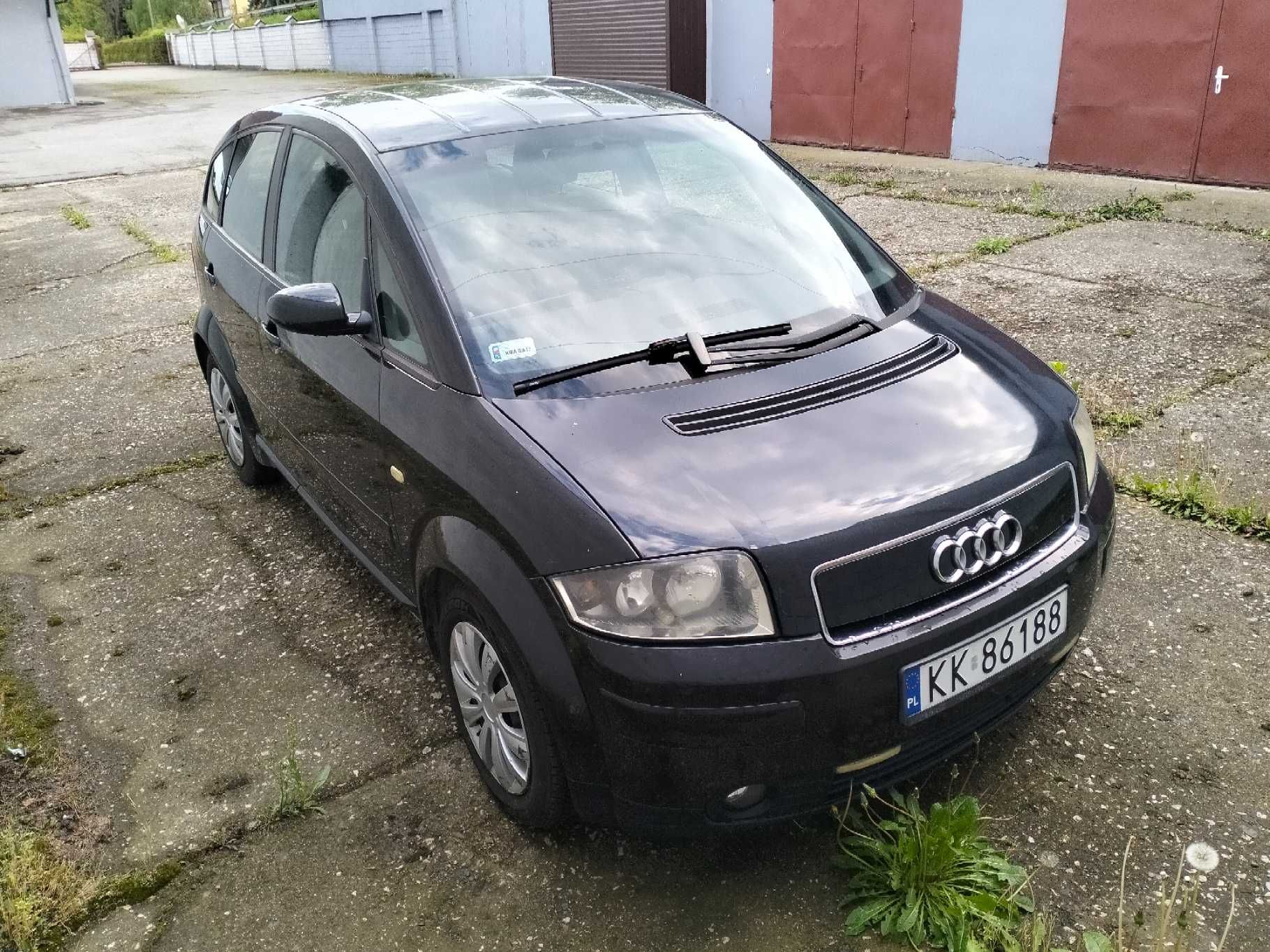 AUDI A2 1.4 benz plus gaz LPG, klima.