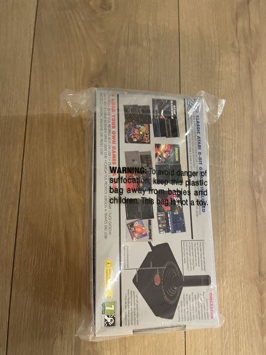 Atari 400 mini sealed nowka