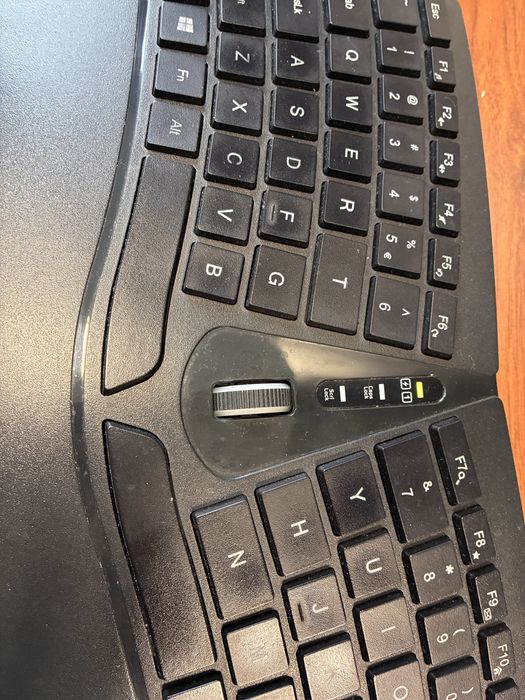 Perixx 612 W ergonomiczna bezprzewodowa klawiatura i myszka