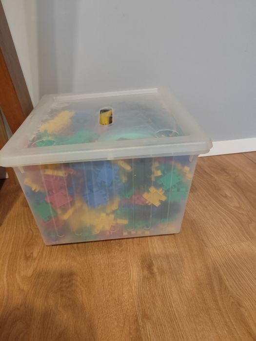 Klocki konstrukcyjne clics