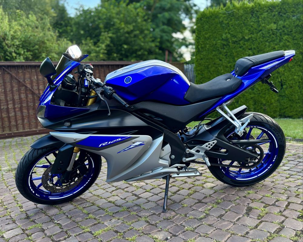 YAMAHA YZF 125, Kat. A1/B, Motocykl 125cm3! (RC DUKE CBR MT)