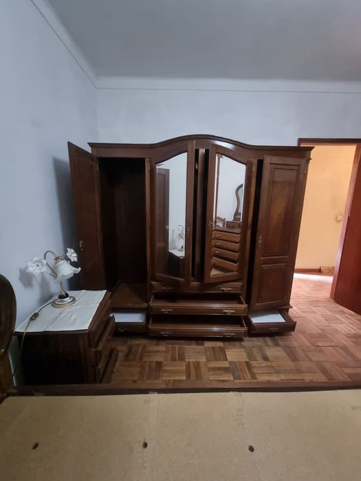 Quarto completo usado