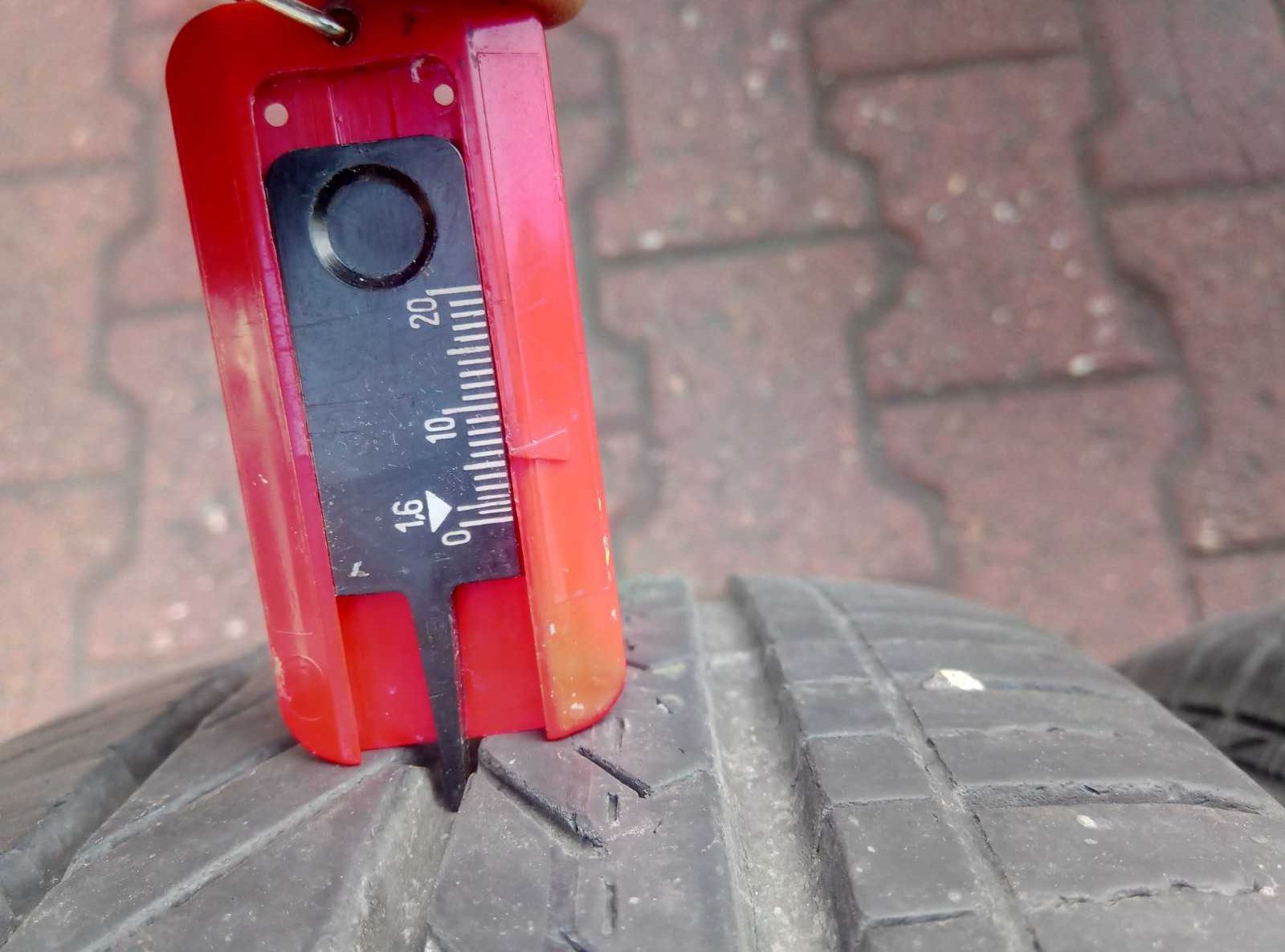 Używane opony letnie 175/65R14 Goodyear komplet