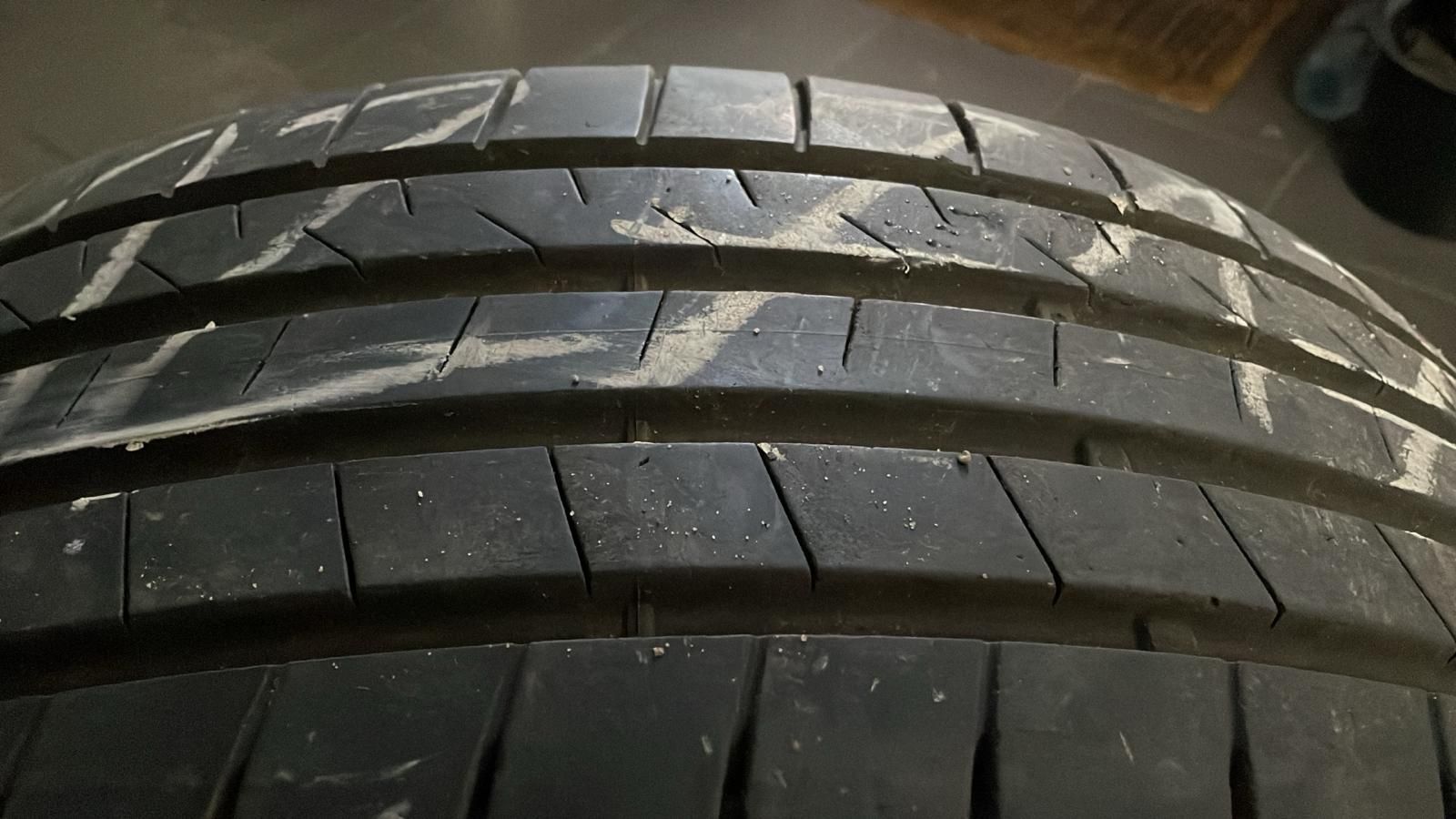 Opony Bridgestone 255/50 r 20