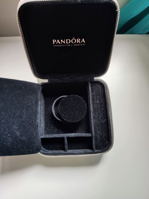 Pandora Signature + 2 peças + guarda jóias