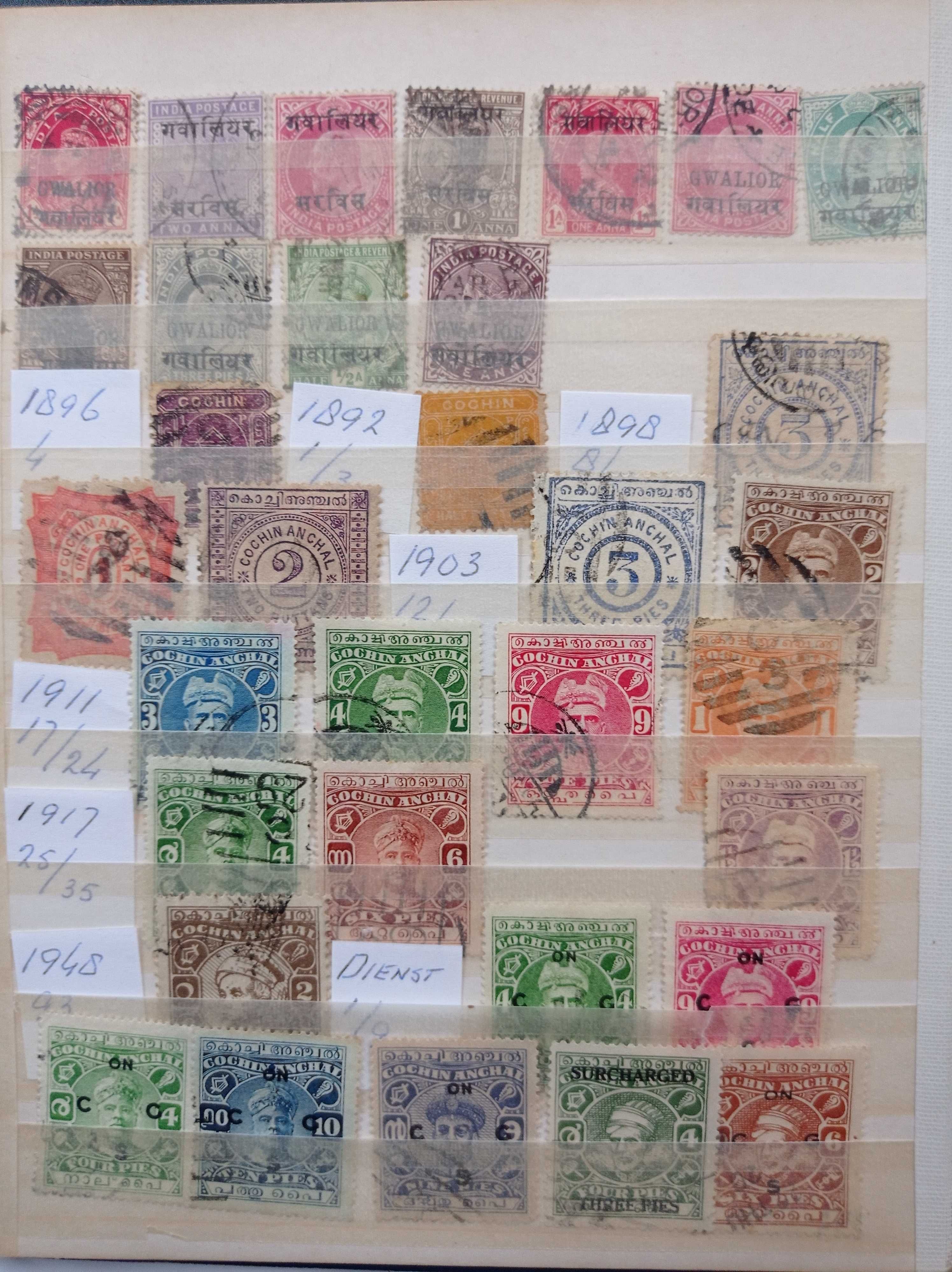 Znaczki pocztowe - Indie - 1870 -1970 - 327 sztuk + klaser.
