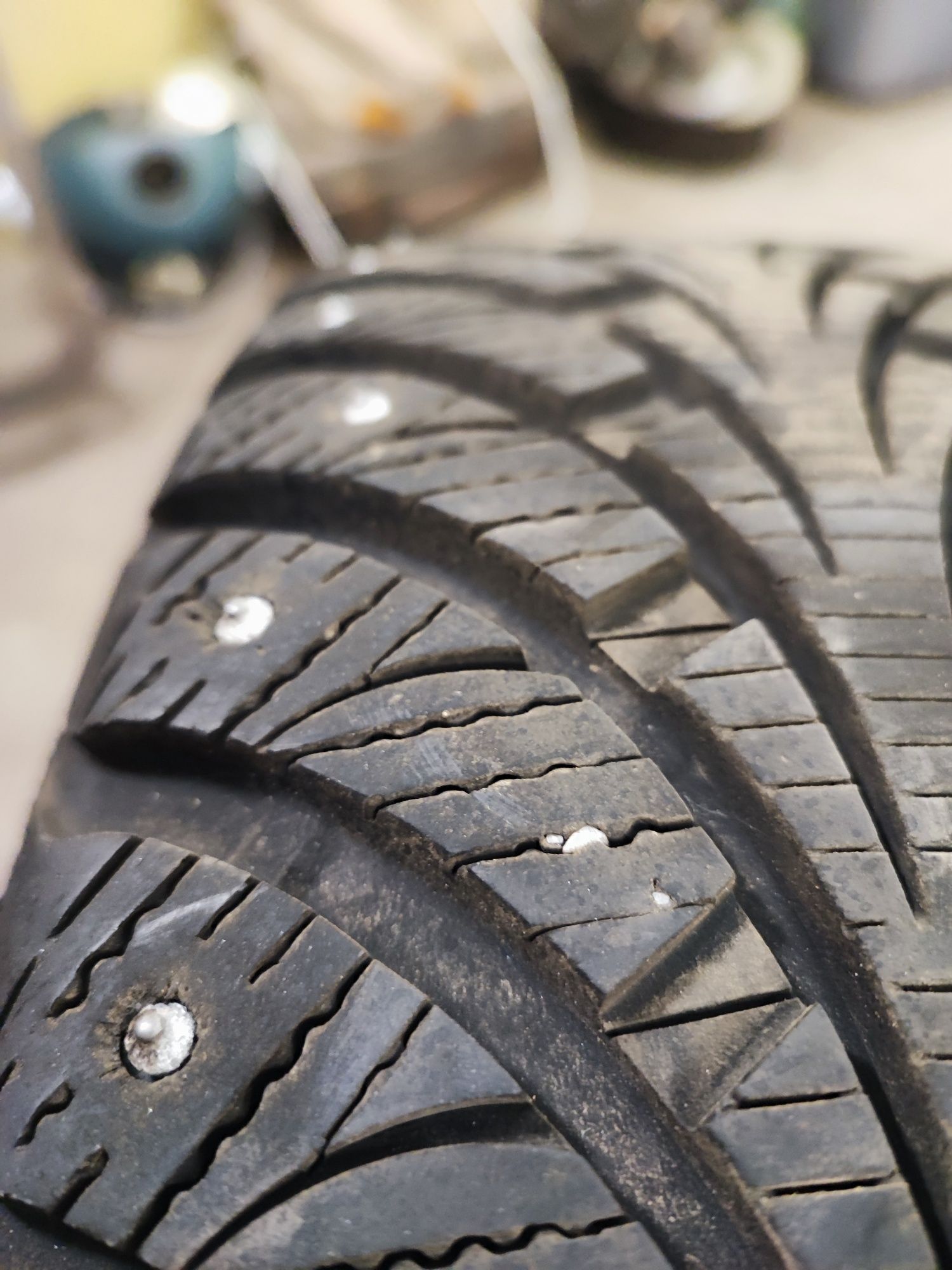 Зимня резина Sava Eskimo Stud 195/60/R15 на дисках 4*114.3 R15