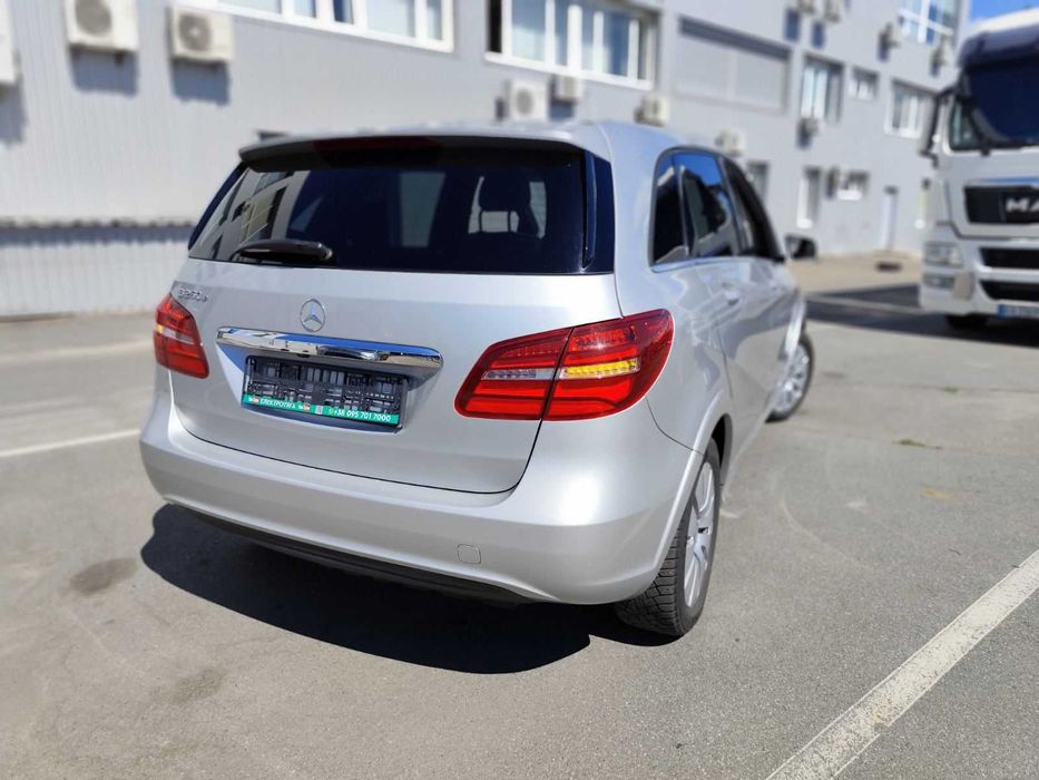 Mersedes B250e 2016 p 68т км рідного пробігу , запас хода 180 км