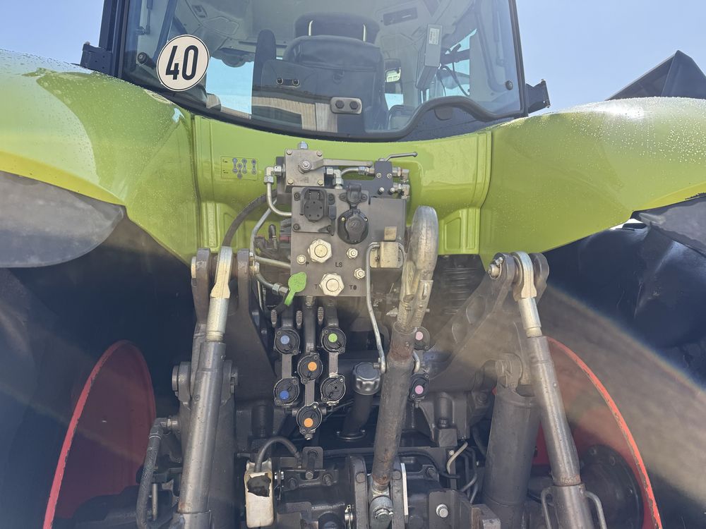 Продам трактор Claas AXION 810