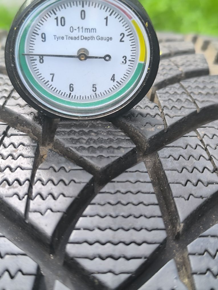 *Opona Goodyear ultra grip performance 255/55/18 pojedynka