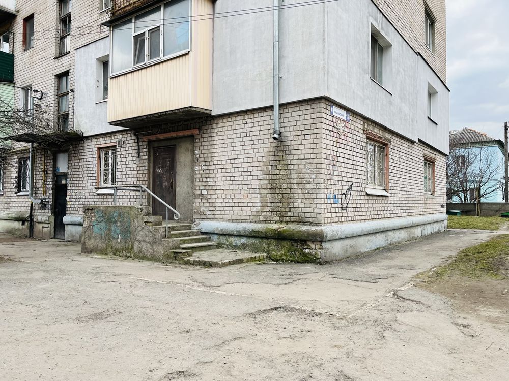 Продаєтся приміщення на Соцмісті під Ваш бізнес