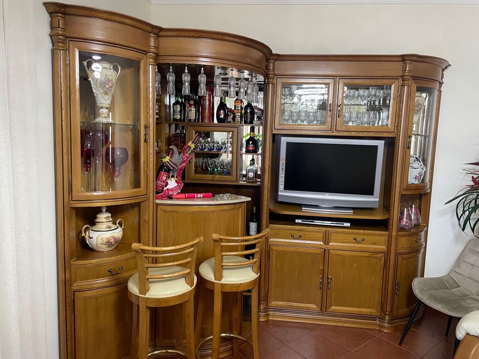 Bar de sala de canto esquerdo