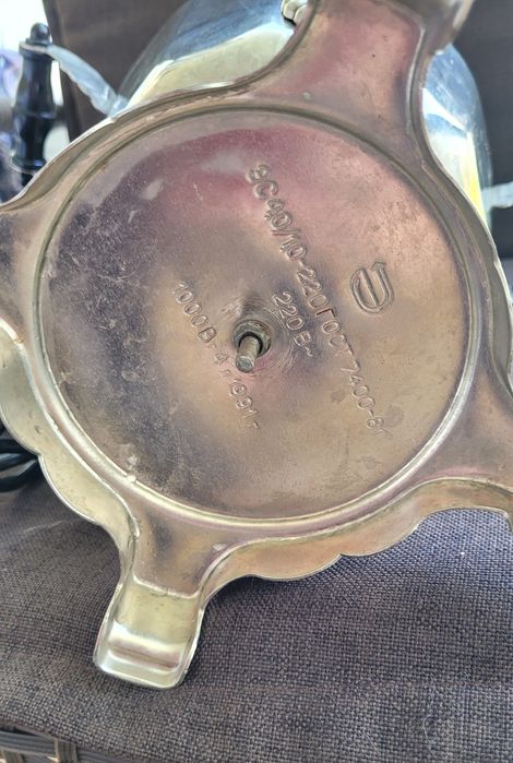 Самовар електричний