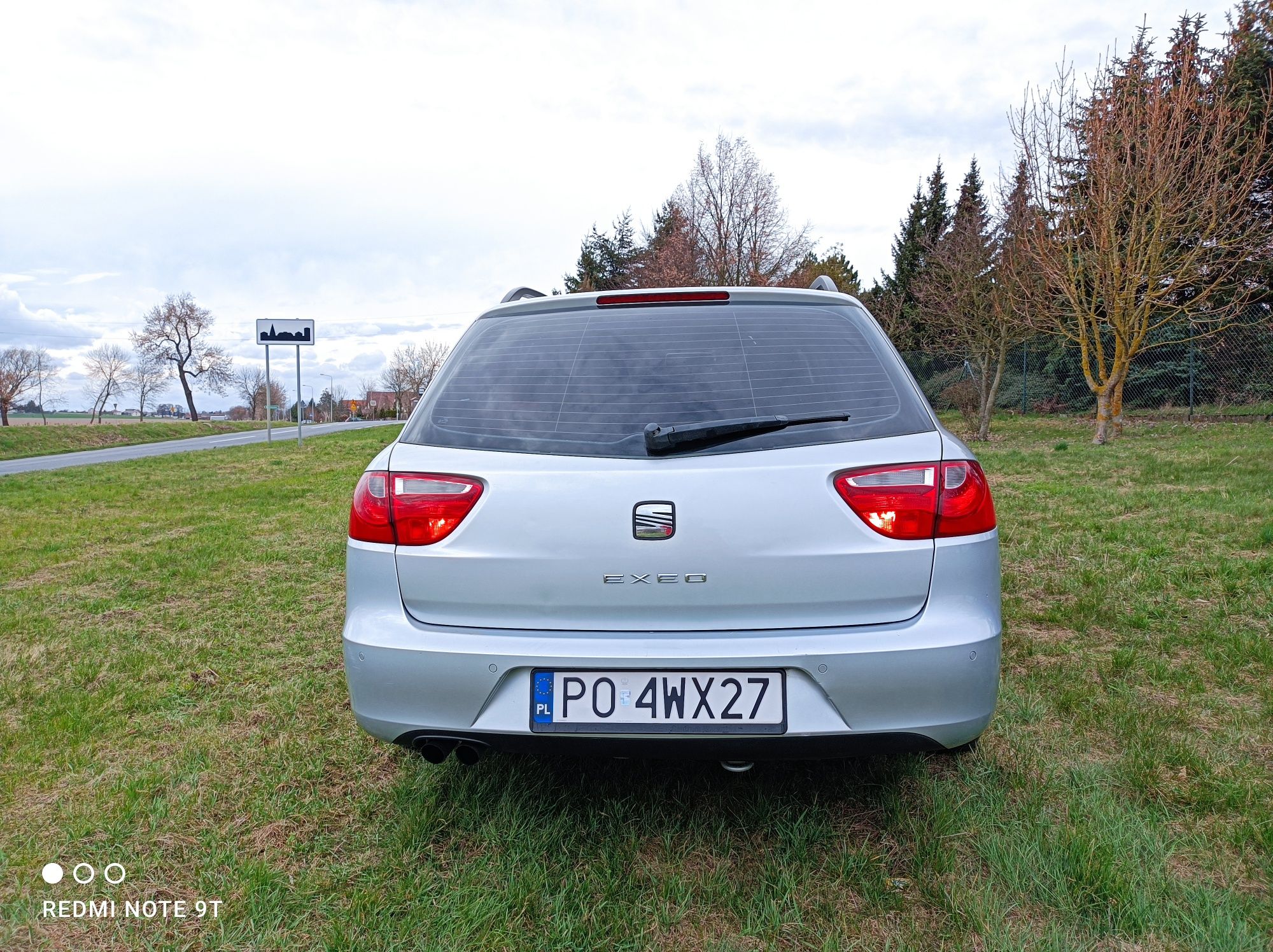 Seat Exo z 2010 Bogate wyposażenie