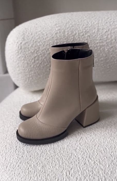 Жіночі шкіряні демісезонні черевики , розмір 39