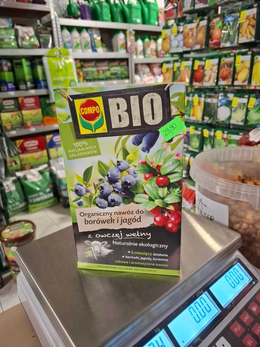 Nawóz organiczny, naturalny do borówek 750g COMPO