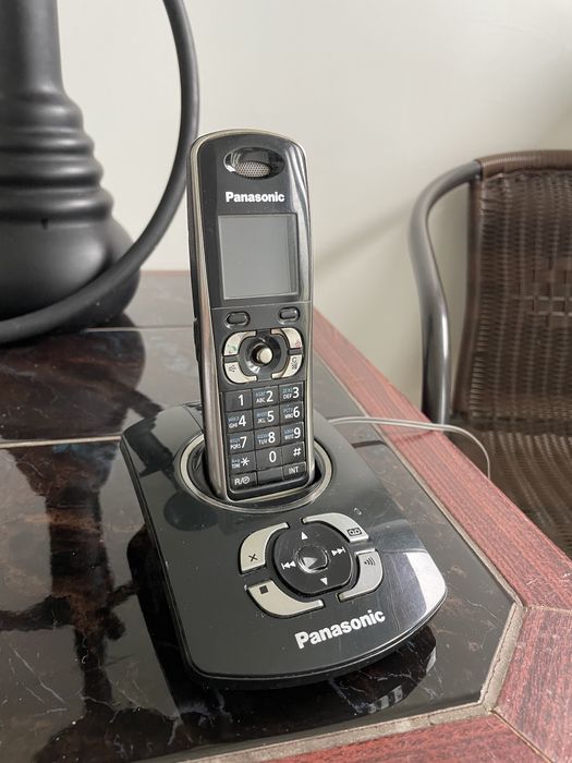 Радіотелефон Panasonic