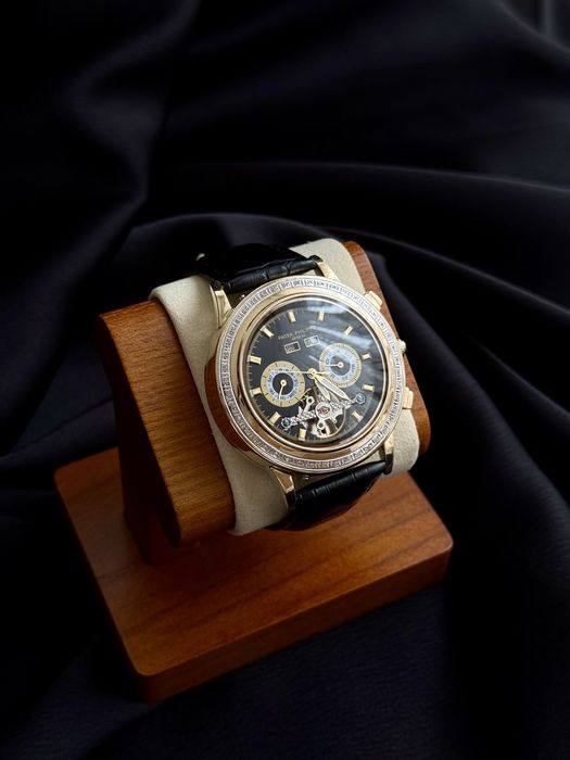 Золотые часы Patek Philippe 585