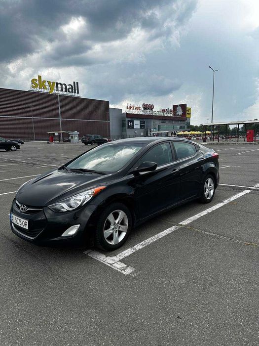 Hyundai Elantra 2011