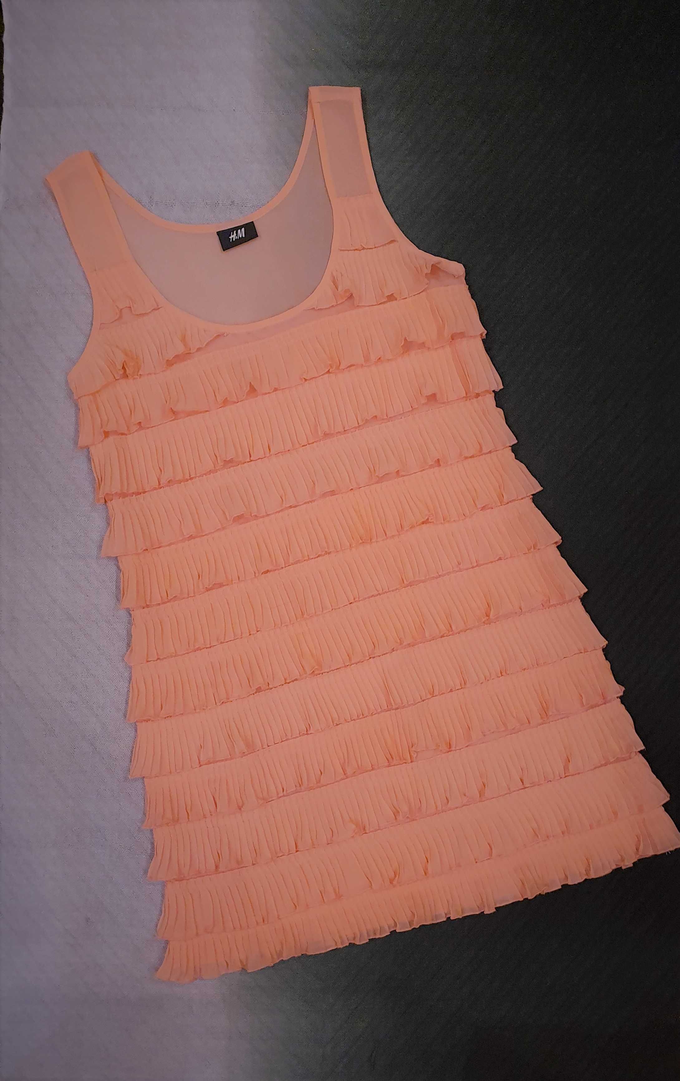 Сукня ніжно-персиковий колір  з плісеровкою