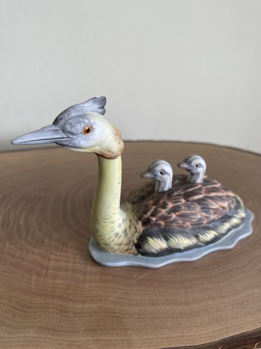 Figura Porcelana Ave Biscuit Mergulhão Lugal