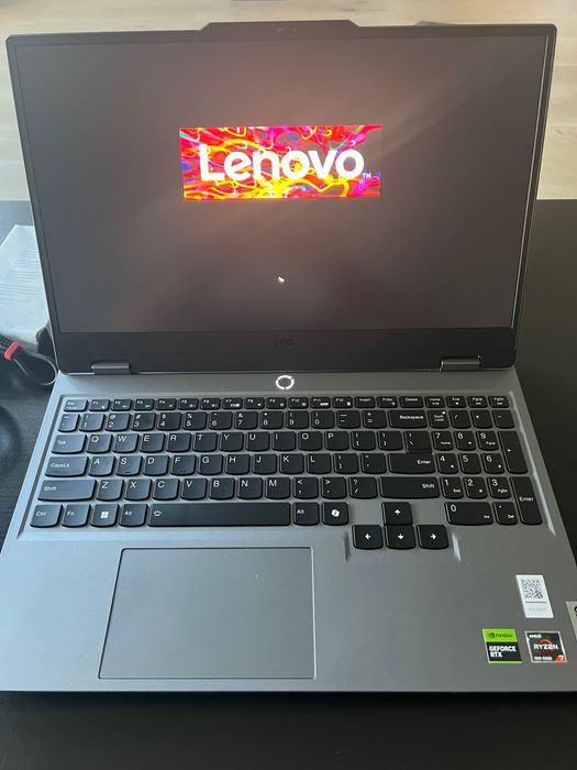 Laptop Gamingowy Lenovo LOQ 15ARP9 15,6"nowy, bez śladów użytkowania