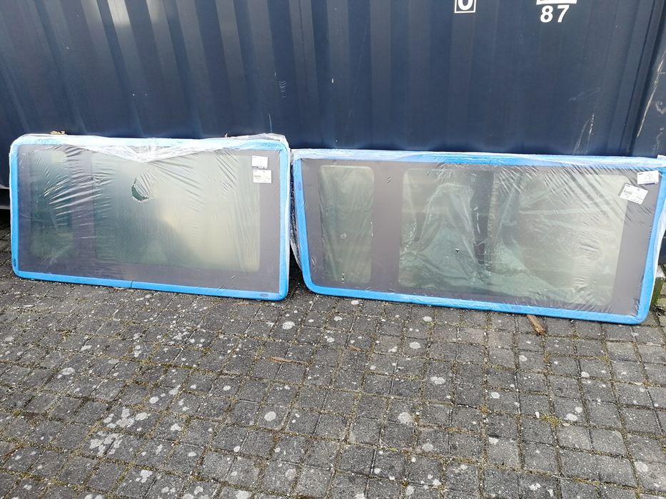 Ford Bus szyba szyby boczne