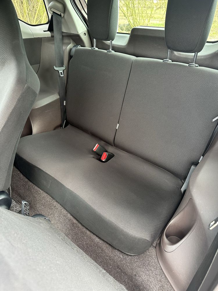 Toyota iQ 1.0/mały przebieg/brak usterek/zadbany