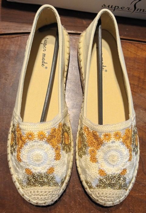 Alpercatas com bordado