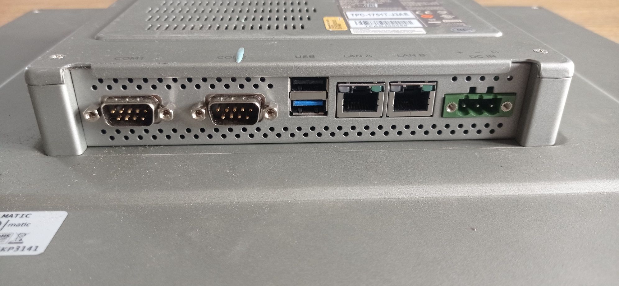 Komputer przemysłowy Advantech tpc-1751t dotykowy rs232 rs486 rs422