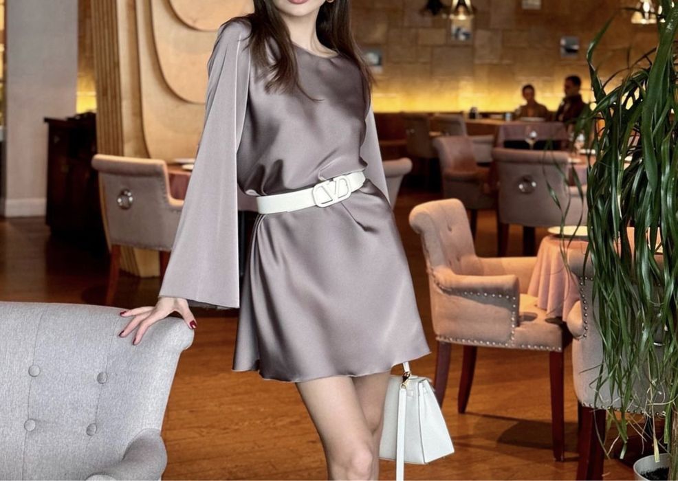 Итальянское шелковое  платье