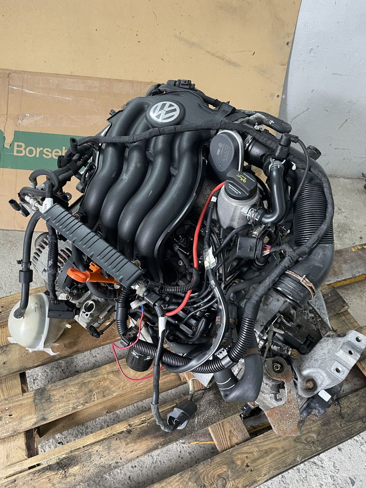 Двигун 2.0 BSX газ бензин Volkswagen
