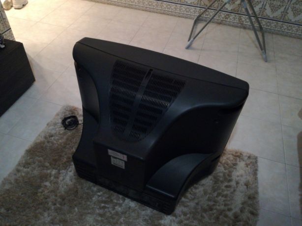 TV Samsung 6840.