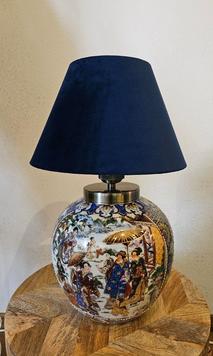 Lampa ceramiczna z chińskiej porcelany