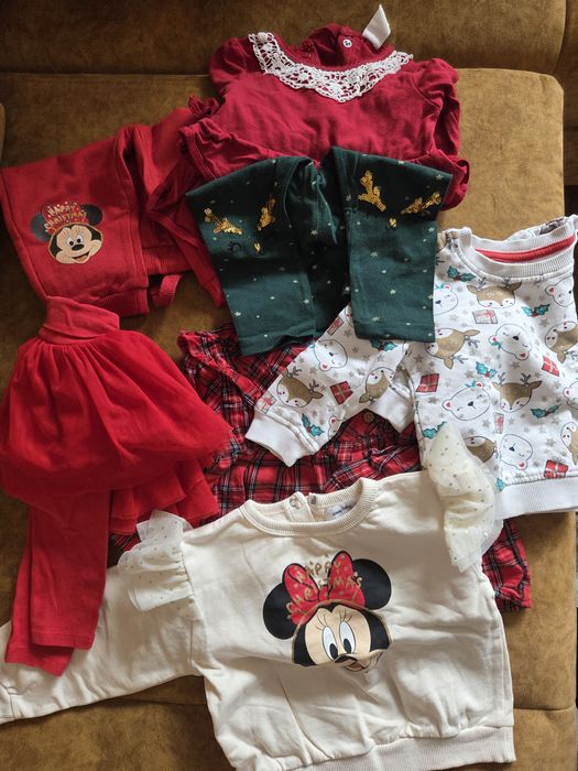 Zestaw ubrań świątecznych dla dziewczynki