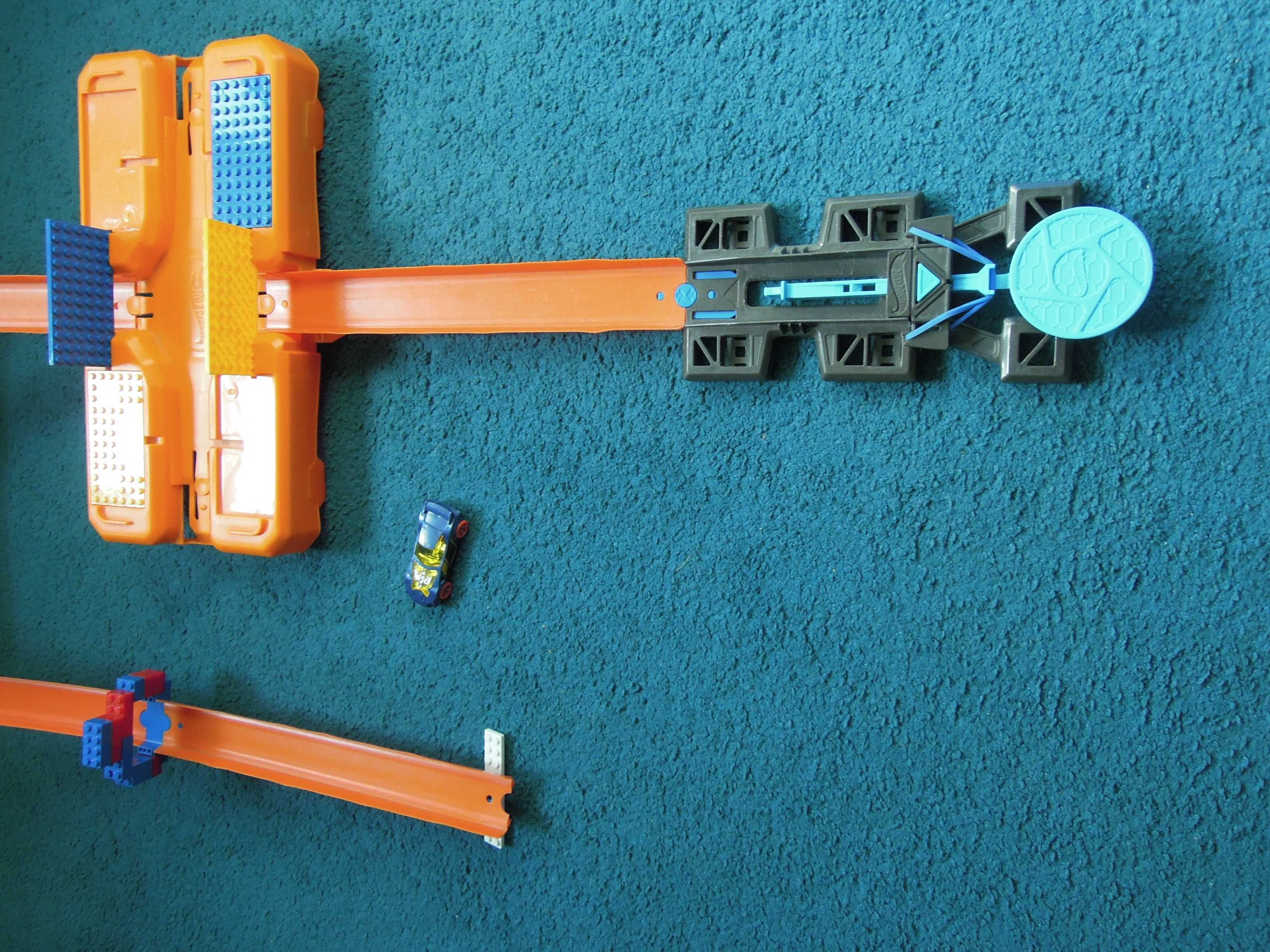 Hot Wheels Track Builder Zestaw Startowy Skrzynka