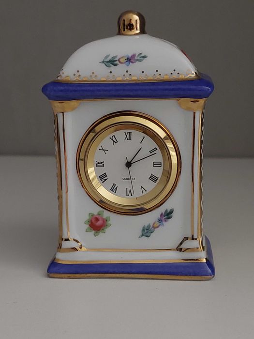 Настільний порцеляновий годинник з Європи
