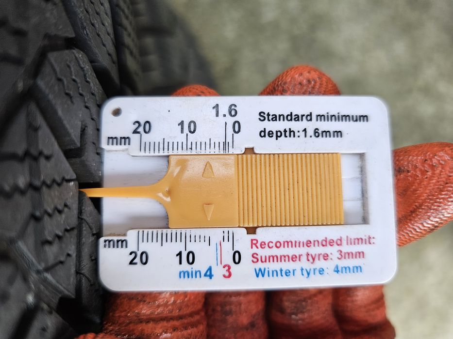 Шини 225/65/Р17 Dunlop Winter Sport 5