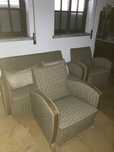 Conjunto sofá + 2 poltronas vintage