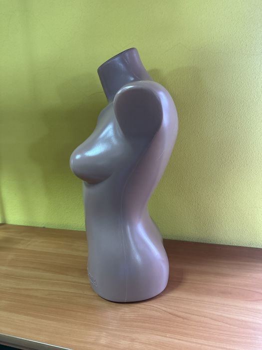 Манікен пластиковий жіночий (є ОПТ)