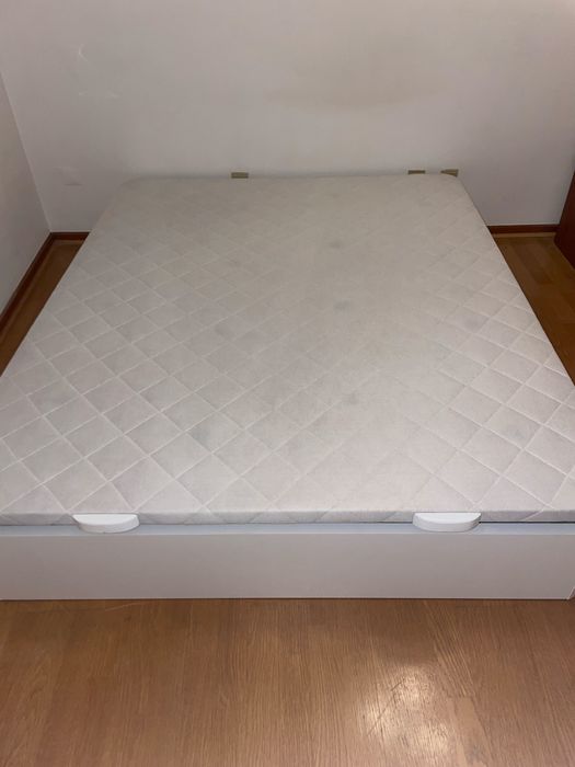 Sommier de Madeira Wenge Branco 160x200