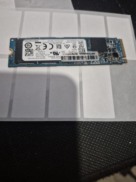 Dysk SSD M2 Nvme 256GB Toshiba win 10Pro (5)