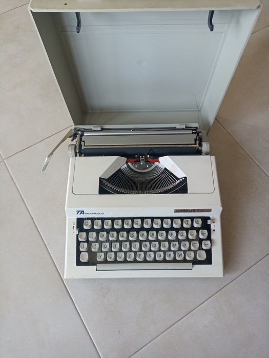 Máquina de escrever
