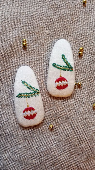 Haftowana biżuteria - ręcznie robione spinki (pyki) do włosów handmade